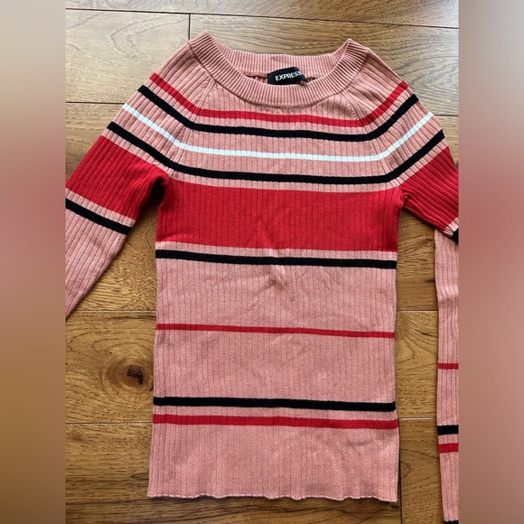 Women’s Express Striped Sweater Size S - Picture 3 of 4